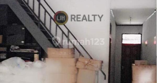 Ruko siap pakai di Thamrin 1