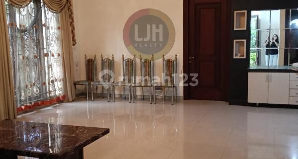 Rumah siap huni di Puri Mediterania 1