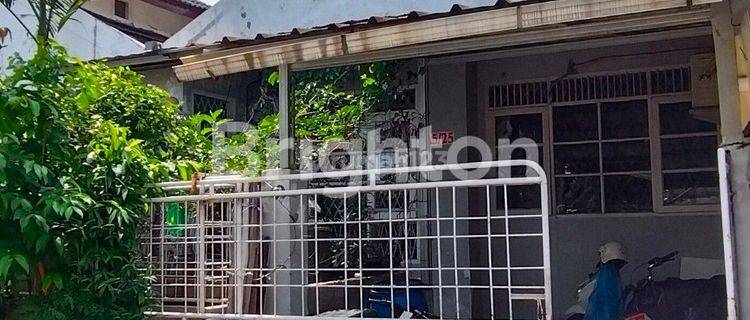 RUMAH MAU LAKU CEPAT DI PERUMAHAN BARANANGSIANG INDAH 1