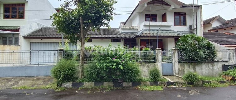 Hunian Luas dan Nyaman di Baranangsiang Indah Bogor 1