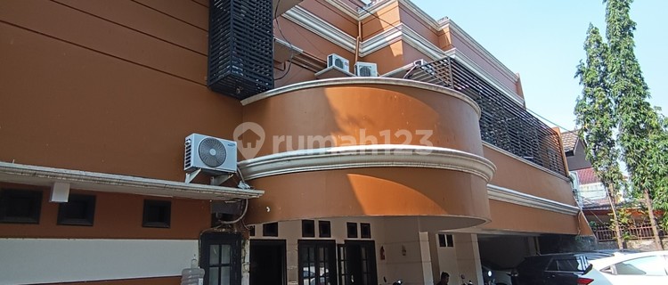 Quick Sale 60-Room Boarding House in Cempaka Putih Timur, Central Jakarta 1