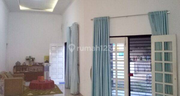 Rumah Bagus di Mayang Mangurai, Jambi 1