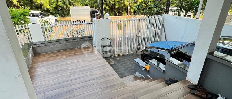 Rumah Long Beach Hoek Full Furnished Harga Nego 1