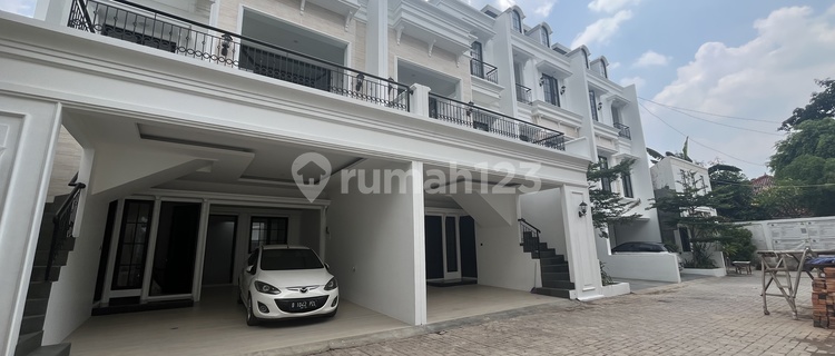 Luxury 3-Story House in Mampang Prapatan, South Jakarta 1
