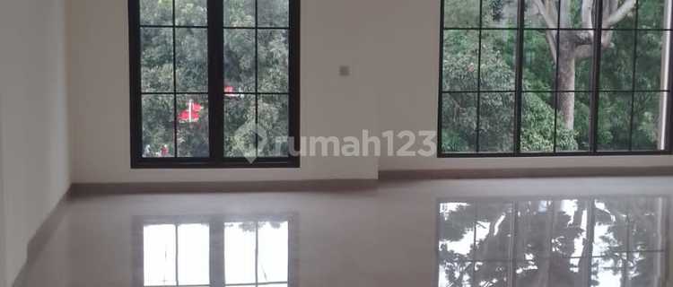 For Rent New Shop House in Kuningan Rasuna Said Area 1