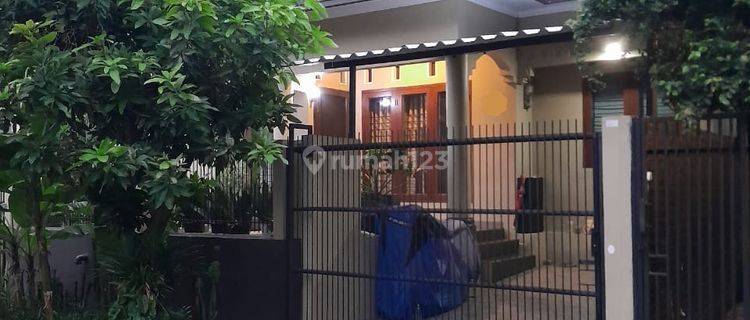 Dijual Rumah di Komplek Kucica Bintaro Jaya Sektor 9 Tangerang 1