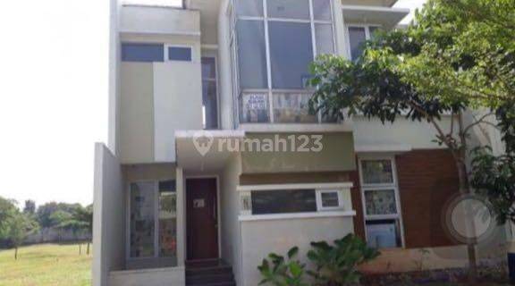 Rumah di The Eminent Bsd City Tangerang Selatan 1