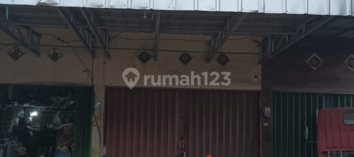 2-Storey Shophouse on Palembang-Betung Road, Talang Kelapa 1