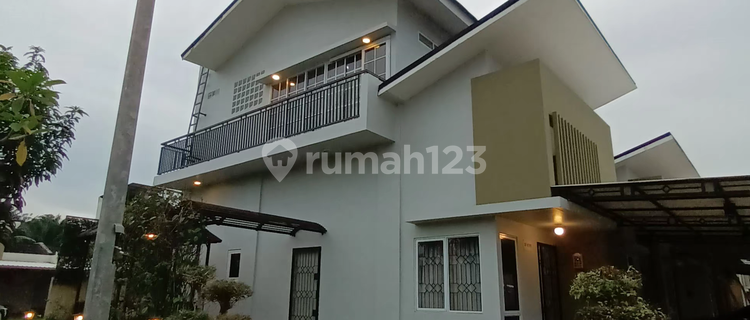 Beautiful Ready-to-Occupy House in Citra Grand City 1
