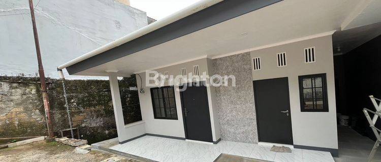 RUMAH DALAM KOMPLEK  DI DEPOK 1