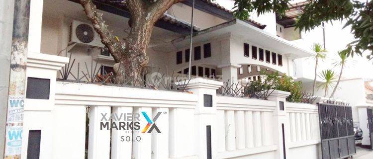 Rumah Di Lingkungan Nyaman Manahan Solo 1