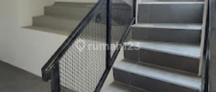 Rumah Baru Design Minimalis Cluster di Antapani 1