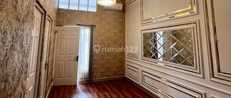 Murah Dijual Rumah Di Perumahan Grand Surya - Kebomas Gresik  - Full Furnished Mewah 1