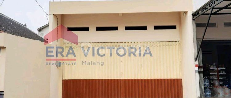 Ready-to-Use Rented Shophouse Near Pakis Market High Ceiling 1