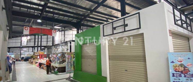 Kios Fresh Market Posisi Dekat Pintu Masuk Tk13530 1