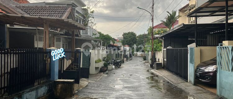 Jual rumah hitung tanah jalanan lebar Komplek Migas jakarta barat 1
