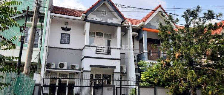 Rumah Gading Kirana Rapi Minimalis Jual Cepat 1