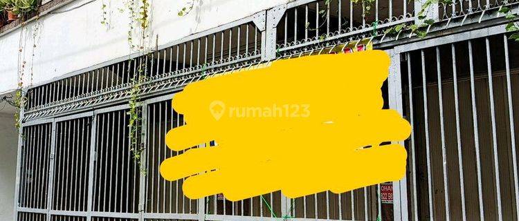 Ruang Usaha Di Sewakan  1