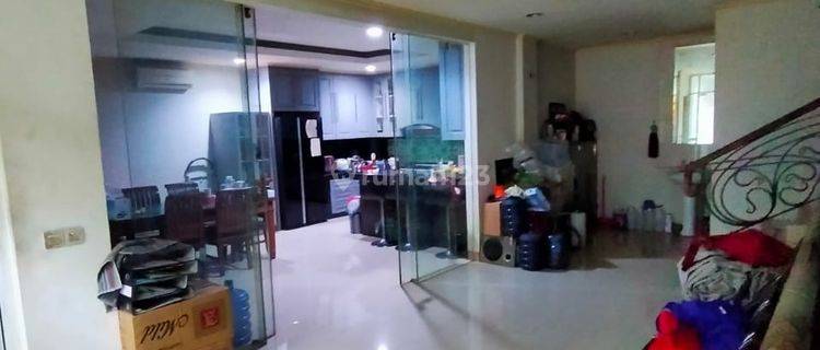 Di jual ruko gandeng 1