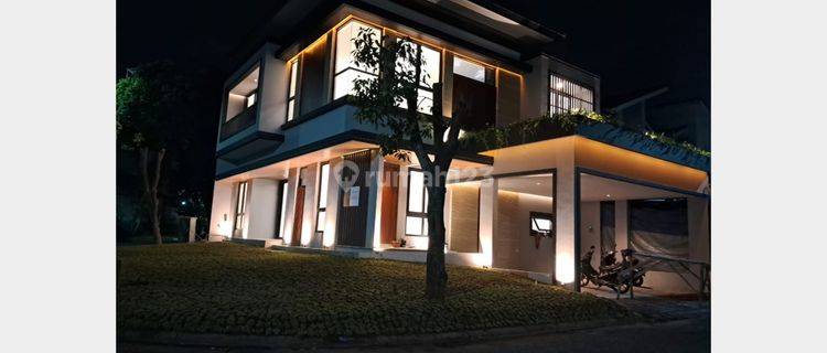 Rumah Cantik nan Mewah, Bangunan Baru Hoek  sudah SHM di BSD City 1