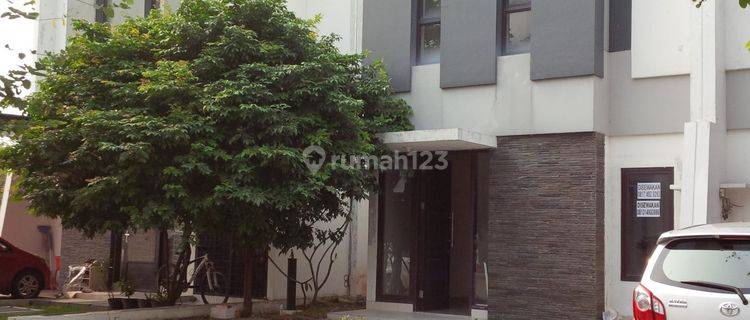 Rumah di casa jardin residence 1