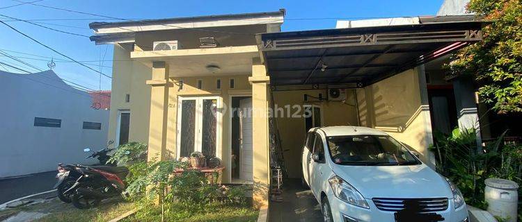 Rumah HOOK Murah  Strategis dkt ke Tol Jatibening & Jati asih 1