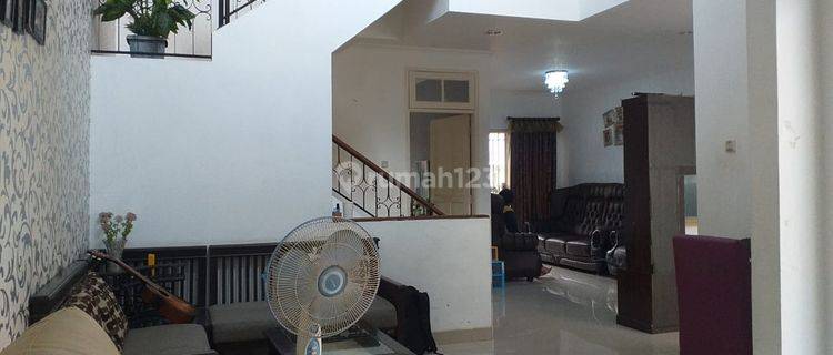 Rumah Asri Dan Nyaman Di Jual Di Kota Wisata 1