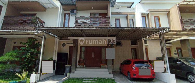 Rumah bagus full furnished 2lantai siap huni di perumahan elit 1