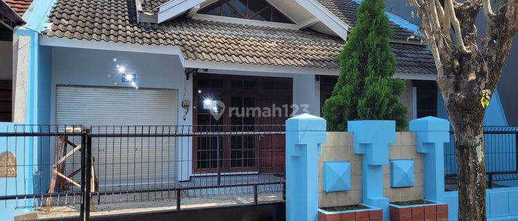 Rumah siap huni di perumahan bergengsi 1