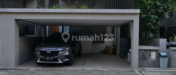 Nice Minimalist 2-Story Fully Furnished House in Elite Cluster Kartasura Near Colomadu Solo 1