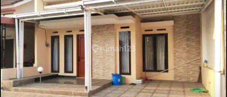 Rumah Bagus Full Furnish Siap Huni
di Cluster 1