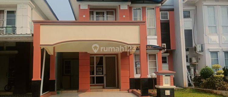 DiJual rumah siap huni fekat starbucks Kota Wisata 1