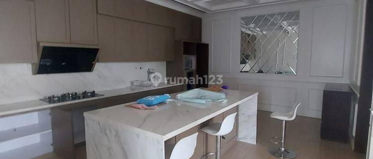 Disewakan Rumah Idaman Full Furnish 4 Kt Summarecon Bandung 1