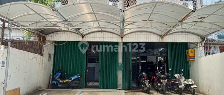 For Sale: Attached Shophouses in Central Jakarta, Jl. Batu Jajar 1
