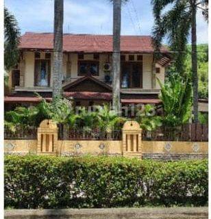 Jual Rumah Gaya Villa di Green Valley Senggigi Lombok Barat 1