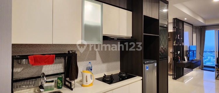Disewakan 2+1 Bedroom Furnish Apartemen Grand Madison 1