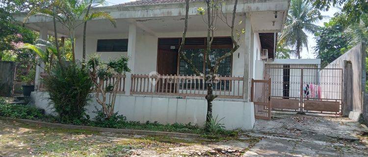 Rumah Dijual Tepi Jalan Raya Secang, Magelang 1