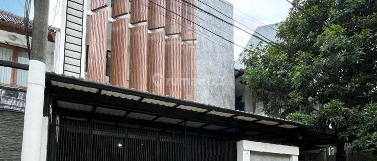 Dijual Rumah Pondok Indah Brand New Siap Huni 1