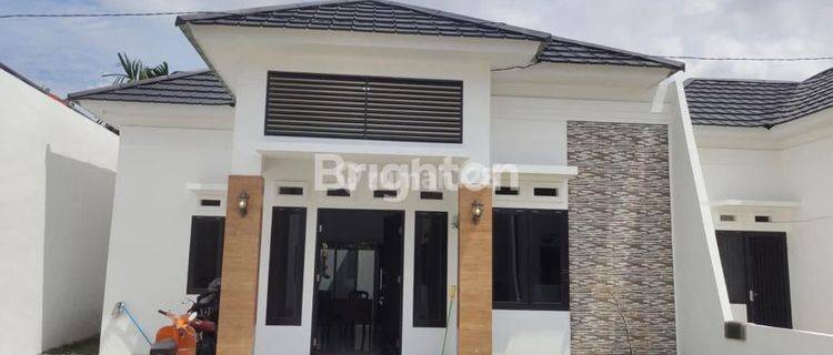 RUMAH KOMPLEK DI PANAM 1