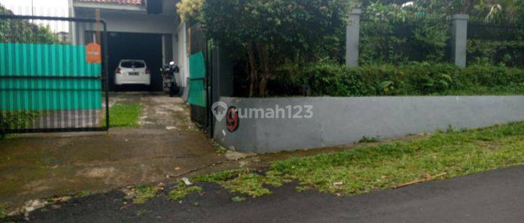 Rumah Super Luas 362 Meter Persegi di Komp. Dprd, Cipaku 1