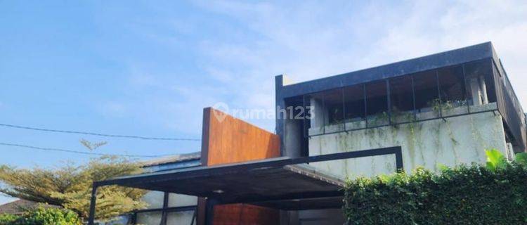 Rumah Dijual Modern Tropical Cireundew Semi Furnished Siap Huni Private Swimming Pool Strategis Shm 1