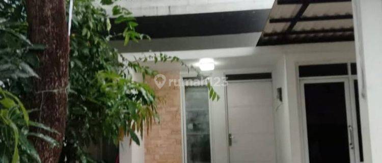 Dijual Rumah Metland Transyogie Dua Lantai Siap Huni 1