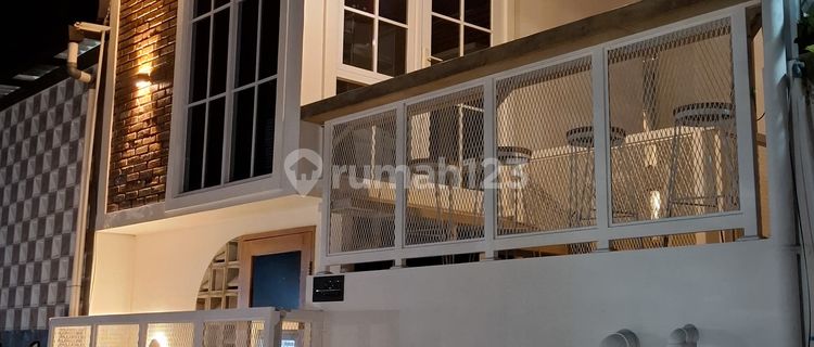 Beautiful 1-Story House + Mezzanine in the East Bandung Area 1