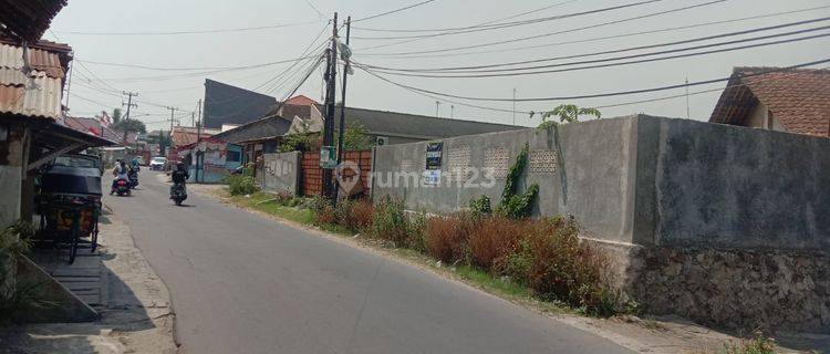 Tanah Sudah Ditembok Jalan Kenanga Dilalui Banya Kendaraan 1