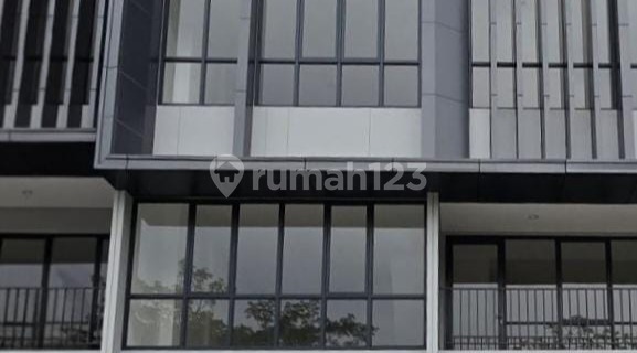 Ruko 3 Floors at an Attractive Price in Greenwich Business Park, BSD City 1