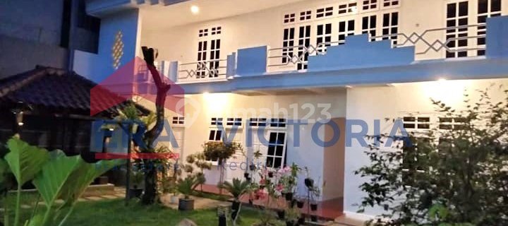 Kos House + Residential House in Kepanjenkidul Blitar Well-Maintained 900M From Campus 3 400M From Grand Mosque Active and Occupied Kos 1