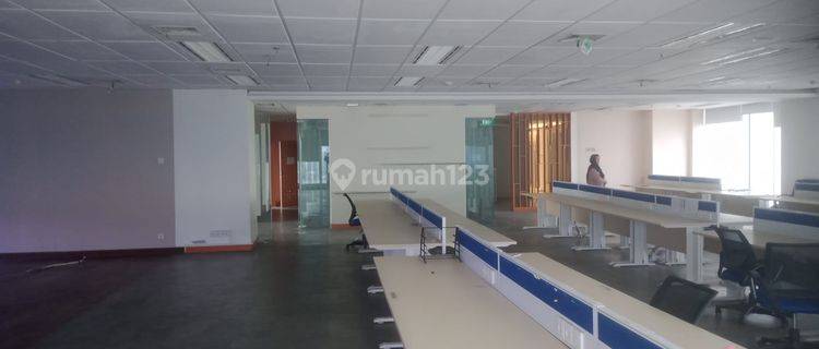 Disewakan Kantor Sovereign Plaza 384M2 Furnished di Tb Simatupang 1