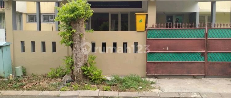 Rumah Siap Huni Disewakan Dekat Rumah Sakit Citra Raya 1