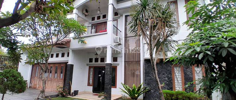 Rumah 2 Lantai Dijual Murah Daerah Elite Medan Baru 1