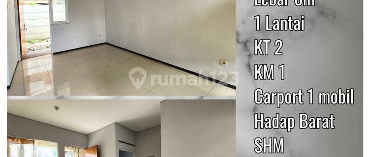 Nice House Unfurnished SHM in Graha Cibaduyut, Bandung 1